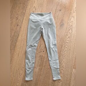 Alo Leggings